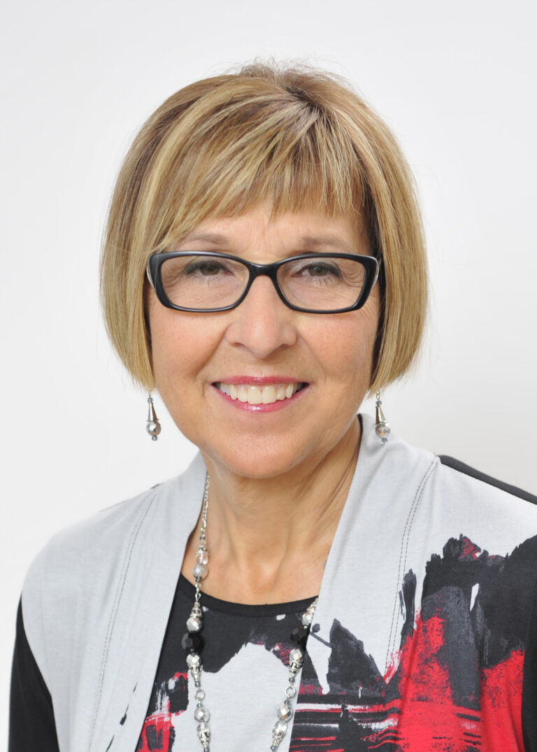 Hélène Girard  photo